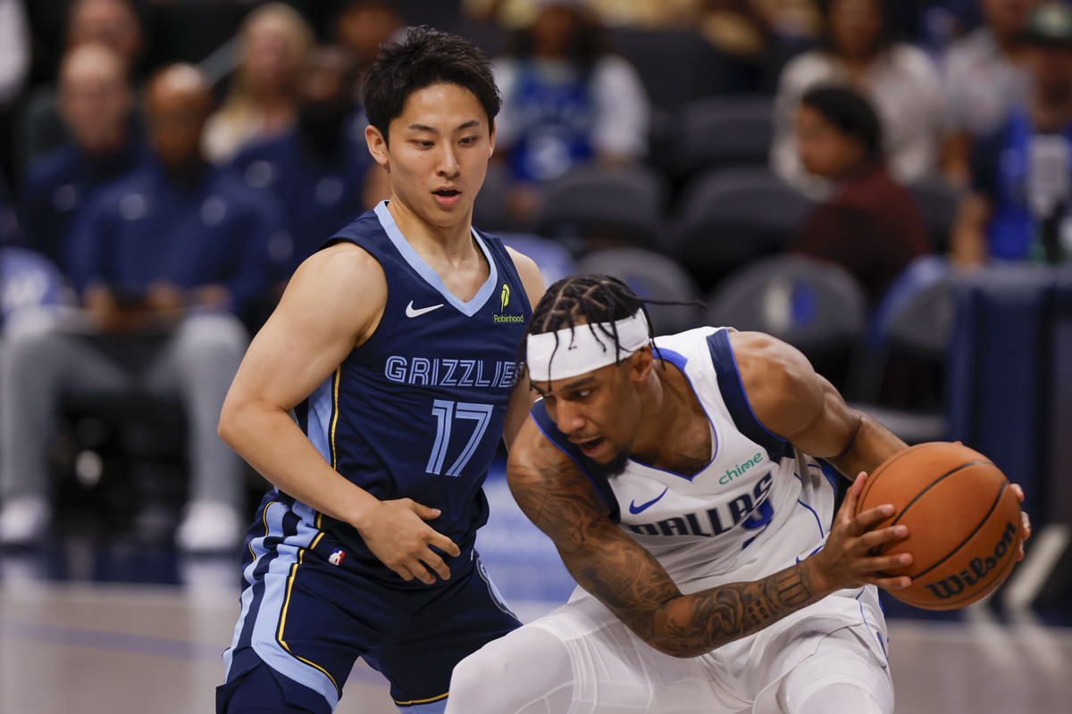 76人横扫篮网，莫兰特统治全场