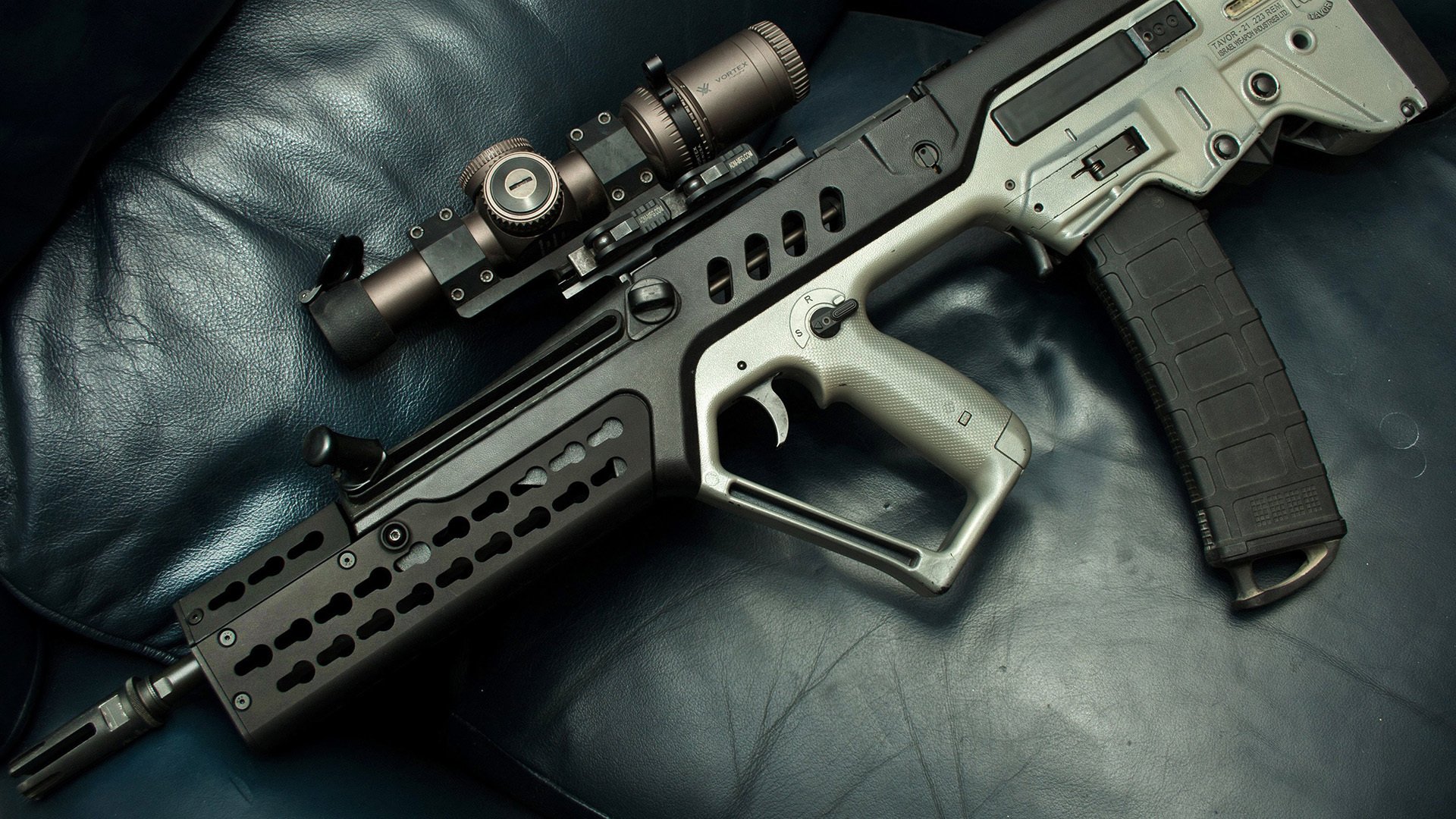 射落里程碑的夜晚，他成了时间的破门人