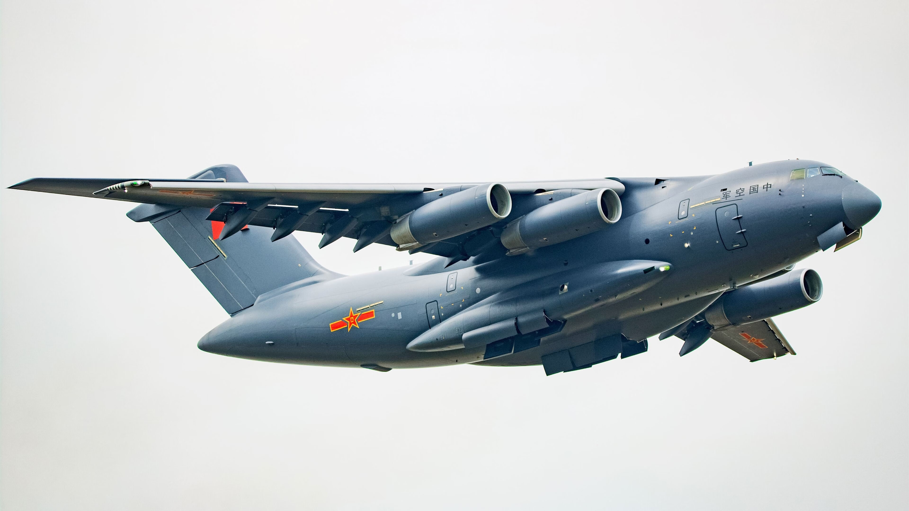 幽灵主角,当1700万先生用降薪之枪狙击卫冕冠军