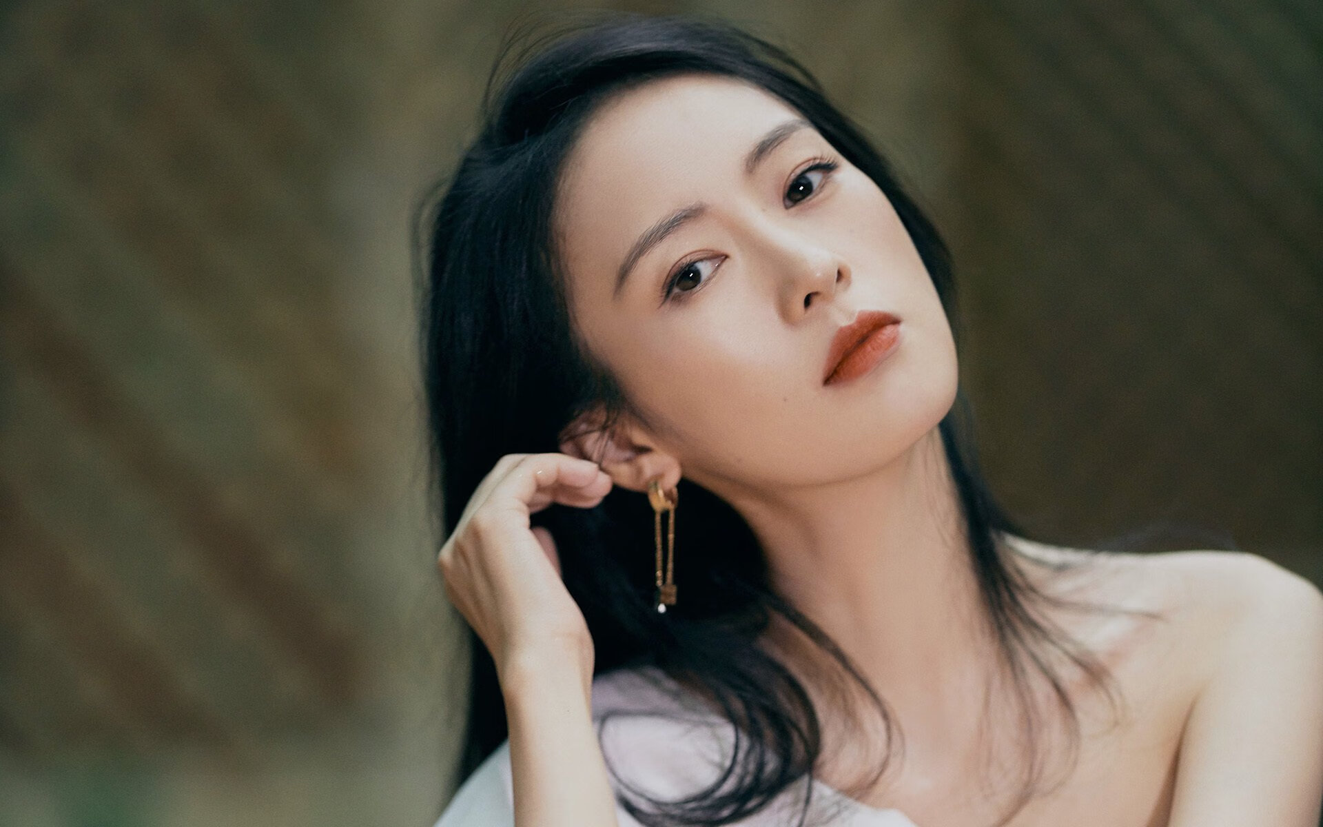 体育平台APP-布伦森导演狂潮！独行侠摧枯拉朽冲垮活塞，关键先生改写战局