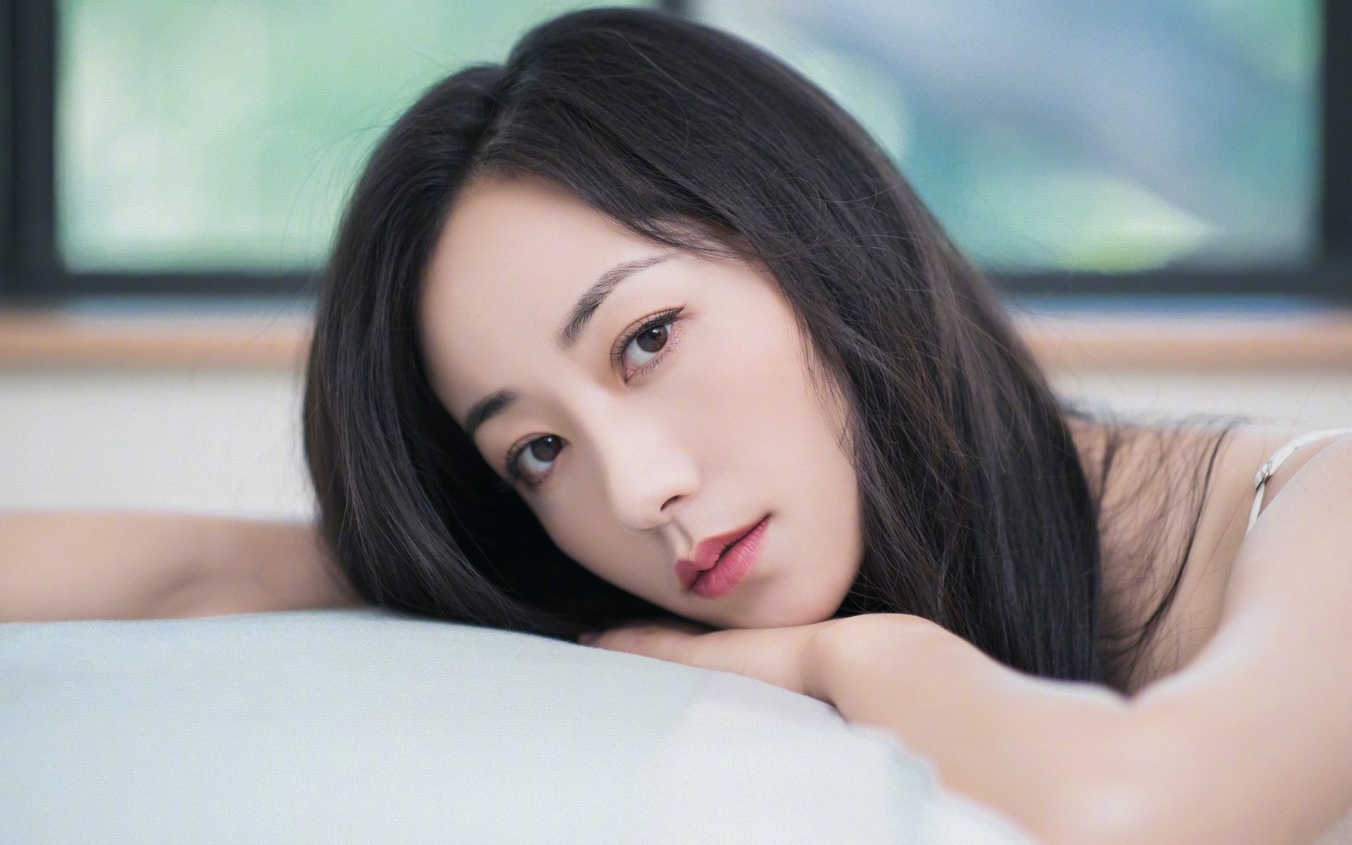 跨界风暴，马刺淘汰活塞晋级，字母哥意外驾驭F1揭幕战