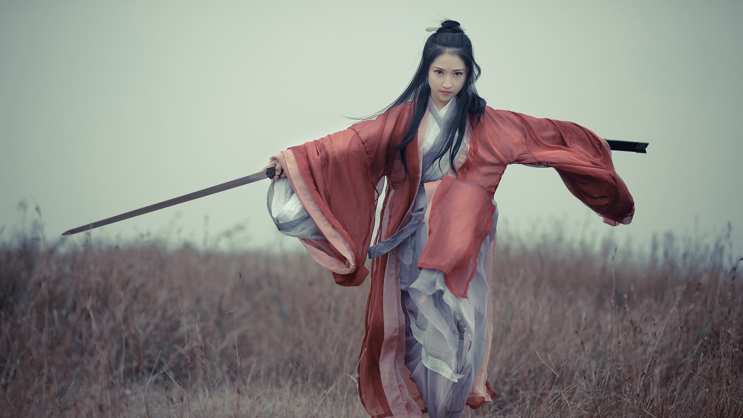 极速轮回，在巴林赛道最晚的刹车点上，乔治·拉塞尔放手一搏